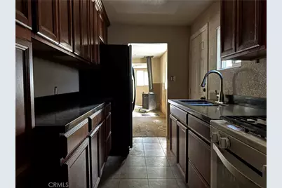796 N Village, Crestline, CA 92325 - Photo 12