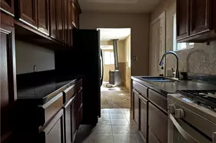 796 N Village, Crestline, CA 92325 - Photo 12