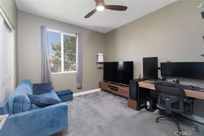 561 Yukon Road, Rialto, CA 92377 - Photo 4