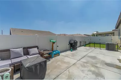 561 Yukon Road, Rialto, CA 92377 - Photo 24