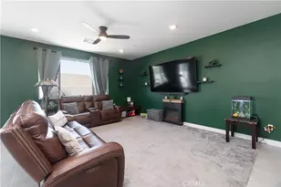 561 Yukon Rd, Rialto, CA 92377 - Photo 6