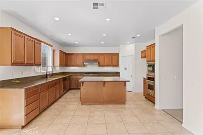 13763 Deerpath Circle, Jurupa, CA 92880 - Photo 10