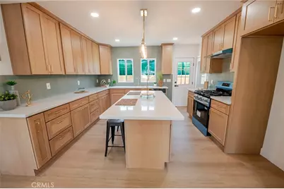 2391 Fashion Ave, Long Beach, CA 90810 - Photo 12