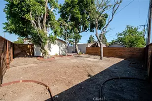 2391 Fashion Ave, Long Beach, CA 90810 - Photo 34