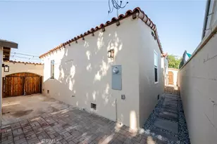 2391 Fashion Ave, Long Beach, CA 90810 - Photo 28
