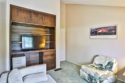 672 Greendale Lane, Pomona, CA 91767 - Photo 30