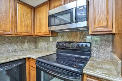 672 Greendale Lane, Pomona, CA 91767 - Photo 14