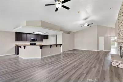 13520 Driftwood, Victorville, CA 92395 - Photo 14