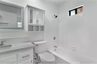 12458 Spring Valley Parkway, Victorville, CA 92395 - Photo 32