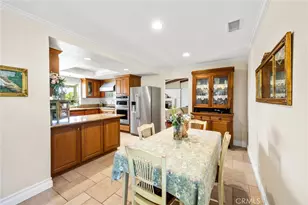 420 E 25th St, Upland, CA 91784 - Photo 8
