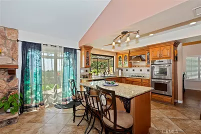 1082 23rd St, Upland, CA 91784 - Photo 14