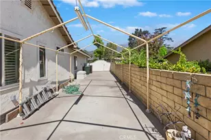 1082 23rd St, Upland, CA 91784 - Photo 36
