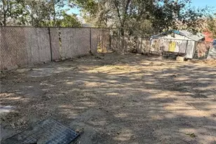 17042 C St, Victorville, CA 92395 - Photo 8