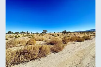 12025 Primavera Road, Pinon Hills, CA 92372 - Photo 12