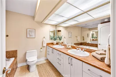 1740 S Westgate #B, Los Angeles, CA 90025 - Photo 20