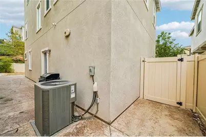 7345 Hawkeye Ridge Road, Jurupa, CA 92509 - Photo 60