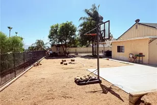 5855 Bolivar, Riverside, CA 92505 - Photo 32