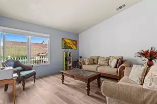 13470 Ironstone Ave, Victorville, CA 92392 - Photo 6