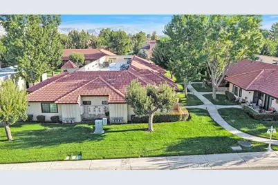19237 Elm Drive, Apple Valley, CA 92308 - Photo 4