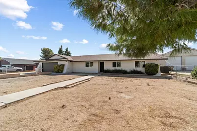 16849 Mission, Hesperia, CA 92345 - Photo 4