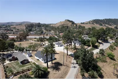 1390 Prospect, Pomona, CA 91766 - Photo 12