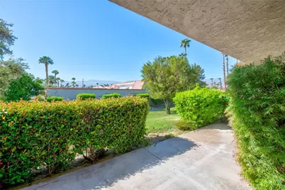 187 Winterhaven, Palm Desert, CA 92260 - Photo 30