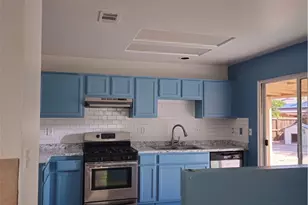 15333 Ross, Adelanto, CA 92301 - Photo 10