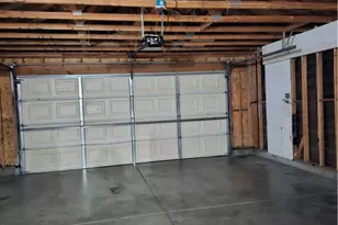 15333 Ross, Adelanto, CA 92301 - Photo 4
