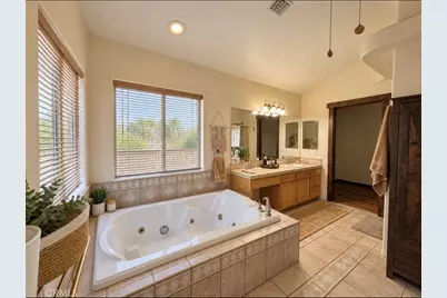 19755 Reyland Rd, Apple Valley, CA 92308 - Photo 12