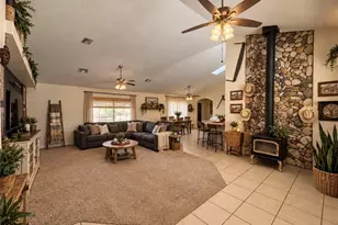 19755 Reyland Rd, Apple Valley, CA 92308 - Photo 4