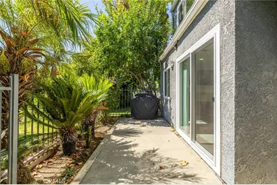 1230 S Barranca Avenue #F, Glendora, CA 91740 - Photo 34