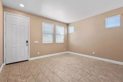 13718 Ochre, Victorville, CA 92394 - Photo 6