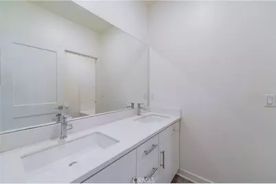 8255 Garden Park, Chino, CA 91708 - Photo 16