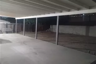 11981 Blackstone Ct, Fontana, CA 92337 - Photo 38