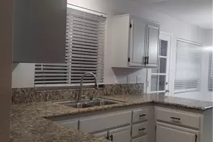 11981 Blackstone Ct, Fontana, CA 92337 - Photo 14