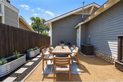435 W 2nd, San Dimas, CA 91773 - Photo 52