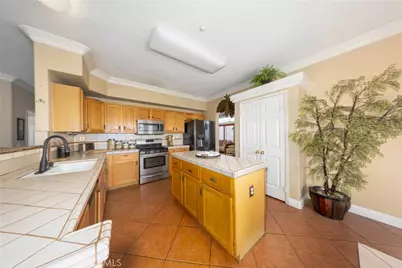 14549 Vancouver, Fontana, CA 92336 - Photo 22