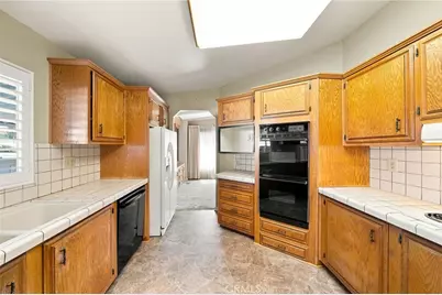 840 E Foothill #205, Azusa, CA 91702 - Photo 24