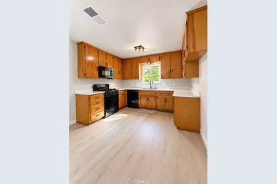 3024 W Wilson, Banning, CA 92220 - Photo 2