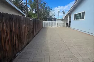 9384 Kempster Ave, Fontana, CA 92335 - Photo 18