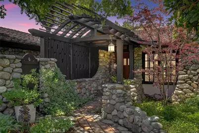2293 Bonnie Brae, Claremont, CA 91711 - Photo 2