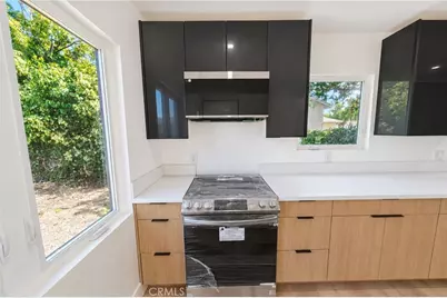 2485 Kellogg Park, Pomona, CA 91768 - Photo 22