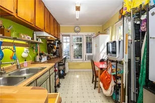 2111 Aaron St, Los Angeles, CA 90026 - Photo 16