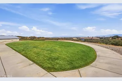 7223 Braceo Street, Oak Hills, CA 92344 - Photo 44
