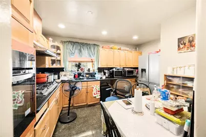 868 W Calaveras, Altadena, CA 91001 - Photo 38