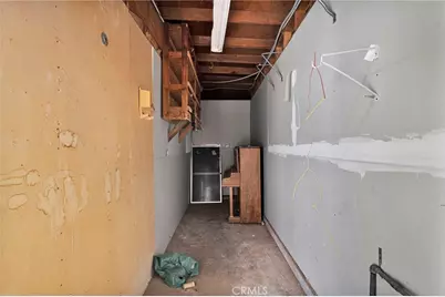 17047 Eucalyptus Street, Hesperia, CA 92345 - Photo 20