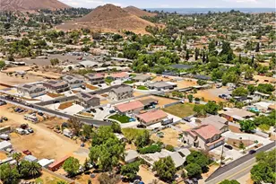 5853 -5855 Persepolis Ct, Riverside, CA 92505 - Photo 18