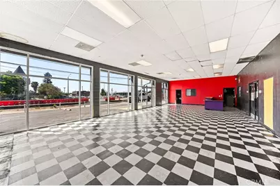 960 West Holt Boulevard, Ontario, CA 91762 - Photo 12