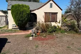 3529 Broadway St, Huntington Park, CA 90255 - Photo 1