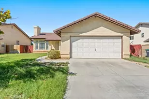 2113 Lightcap, Lancaster, CA 93535 - Photo 2
